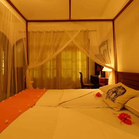 Hotel Susantha Garden Бентота Экстерьер фото