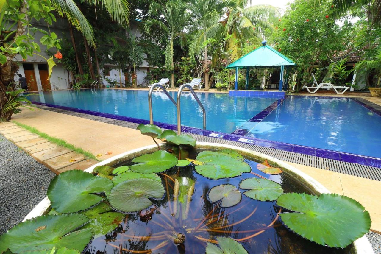 Hotel Susantha Garden Бентота Экстерьер фото